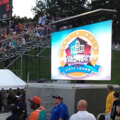 500x500mm Outdoor LED Display Screen with 256*128/256*256 Dot Resolution and 1920Hz-3840Hz Refresh Rate