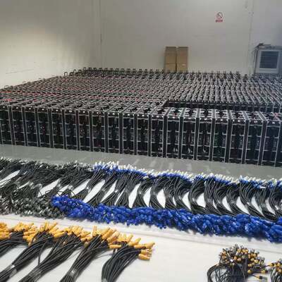 Εξωτερική οθόνη οθόνης LED με P6.67MM Pixel Pitch IP65 Αδιάβροχη και 4500-5500cd/m2 φωτεινότητα για διαφήμιση