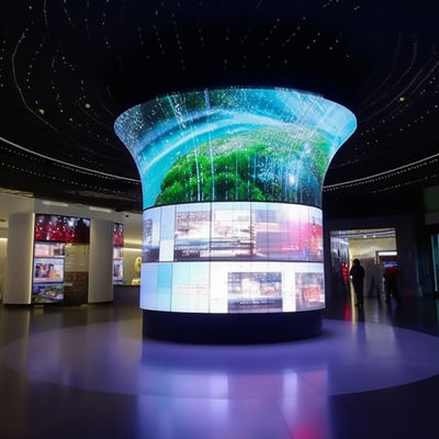Εσωτερική καμπύλη οθόνη LED IP65 δημιουργική οθόνη LED ISO9001